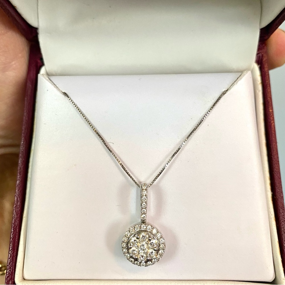 Helzberg Diamonds Authentic Diamond Pendant